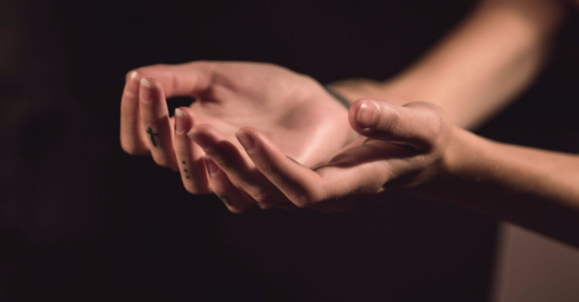 Nunes and Pope Meetup in the Church